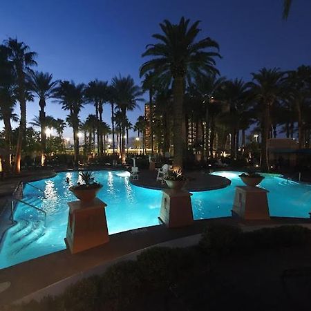 Hilton Grand Vacation Club The Boulevard Villa Las Vegas Exterior photo